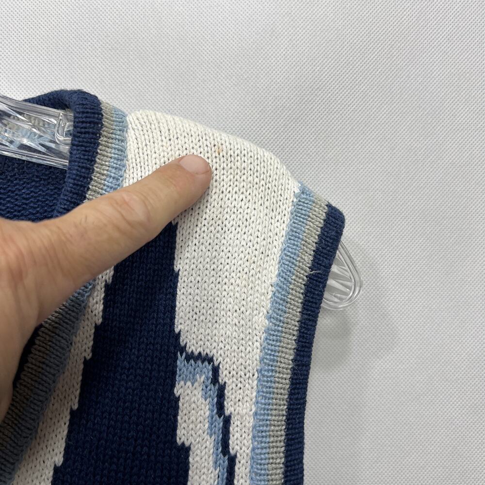 Birch Bros Vintage North Carolina Tar Heels Embroidered Knit Vest NCCA Small - Picture 6 of 10